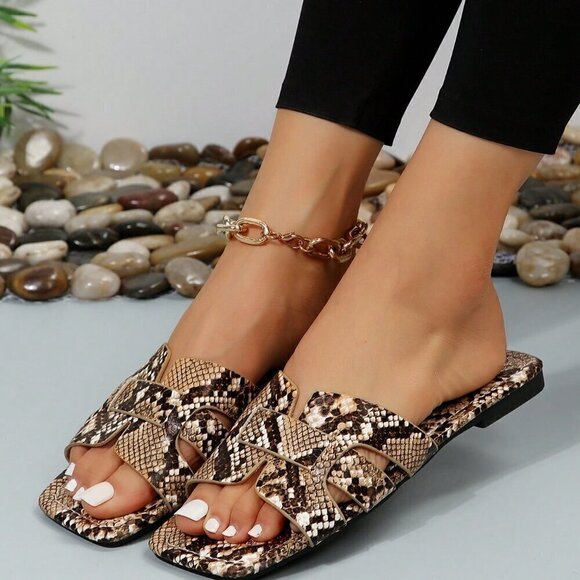 Multicolor Fashionable Women's Snakeskin Embossed Slide Sandals - Picture 4 of 7